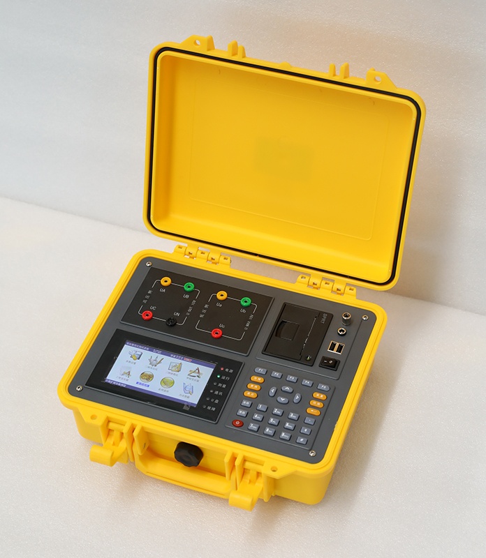 全自動變比組別測試儀側面