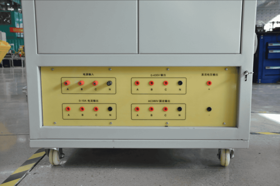 高低壓開關柜通電試驗臺GDGK-IV背面