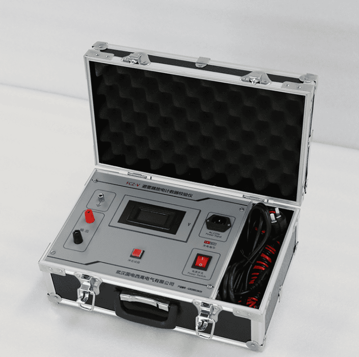 避雷器放電計數(shù)器校驗儀實物圖