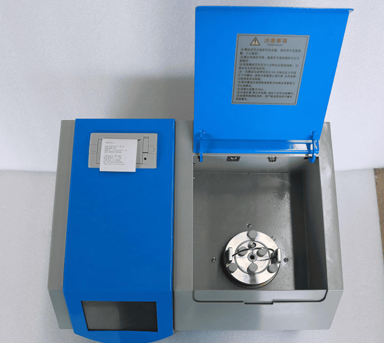 精密油介損自動測試儀實(shí)物圖