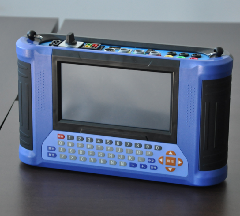 三相電能表多功能現場校驗儀實物圖